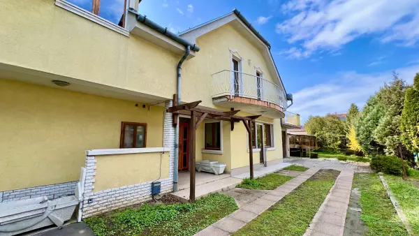 Eladó családi ház, Budapest, XIX. kerület 5 szoba 178 m² 119.5 M Ft