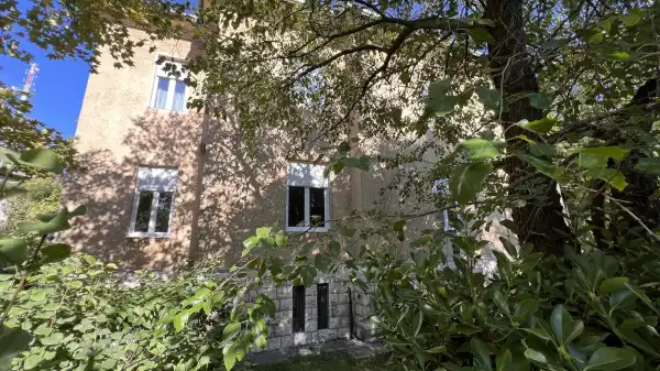 Kiadó téglalakás, Budapest, I. kerület 3 szoba 108 m² 570 E Ft/hó